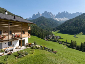 Unterkantiolerhof Funes